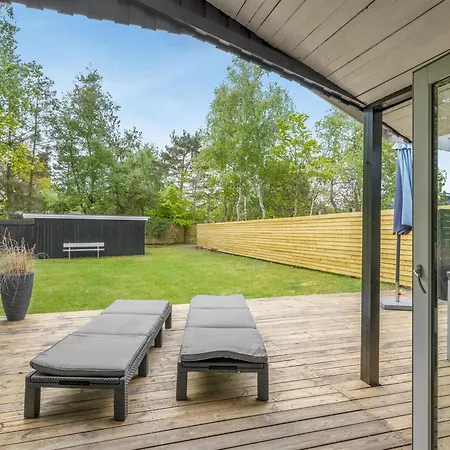 Irma - 300m From The Sea By Interhome *