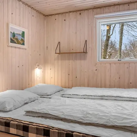 Irma - 300m From The Sea By Interhome *